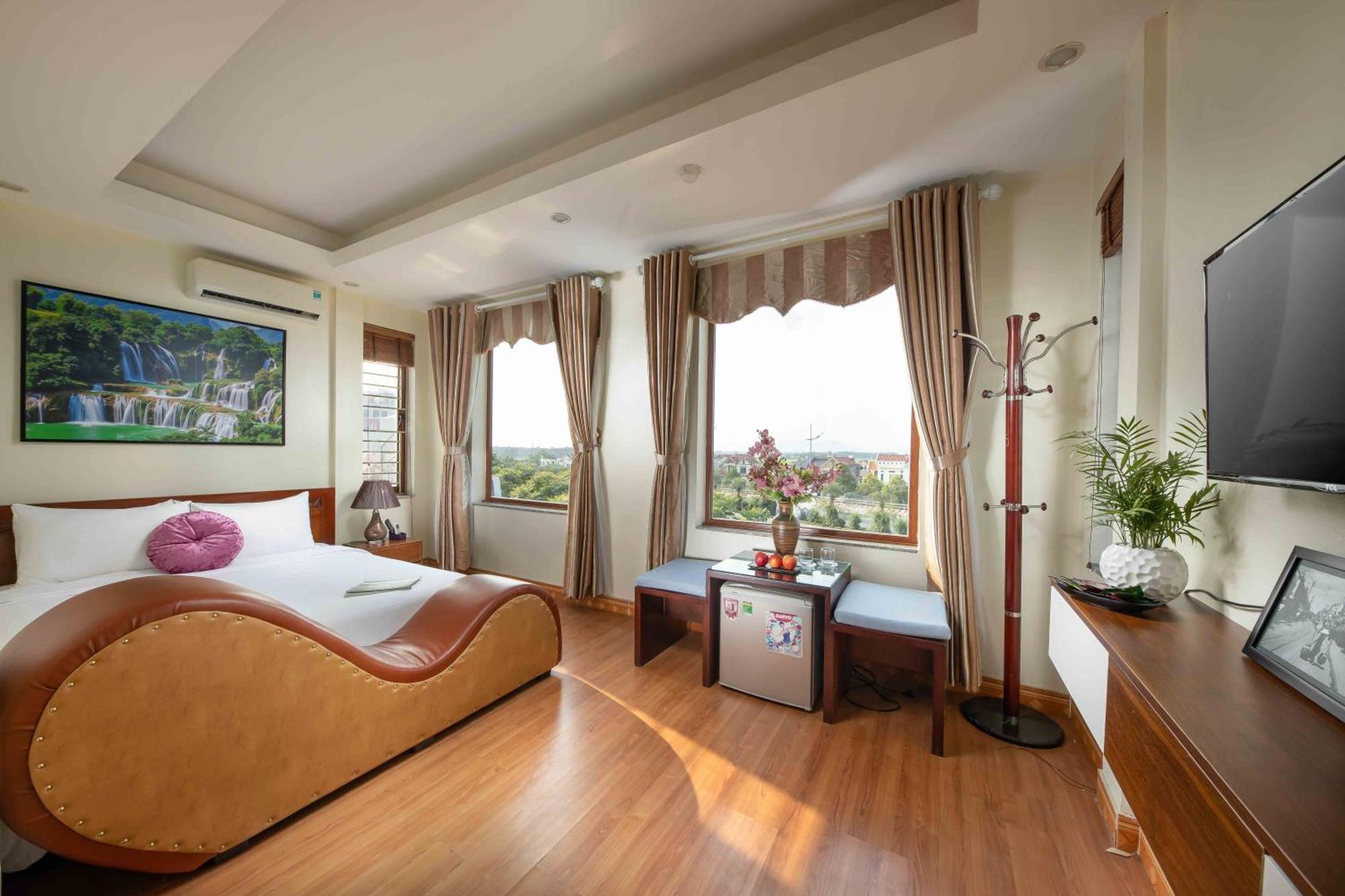 Viet Village Airport Hotel & Restaurants Hanoï Extérieur photo