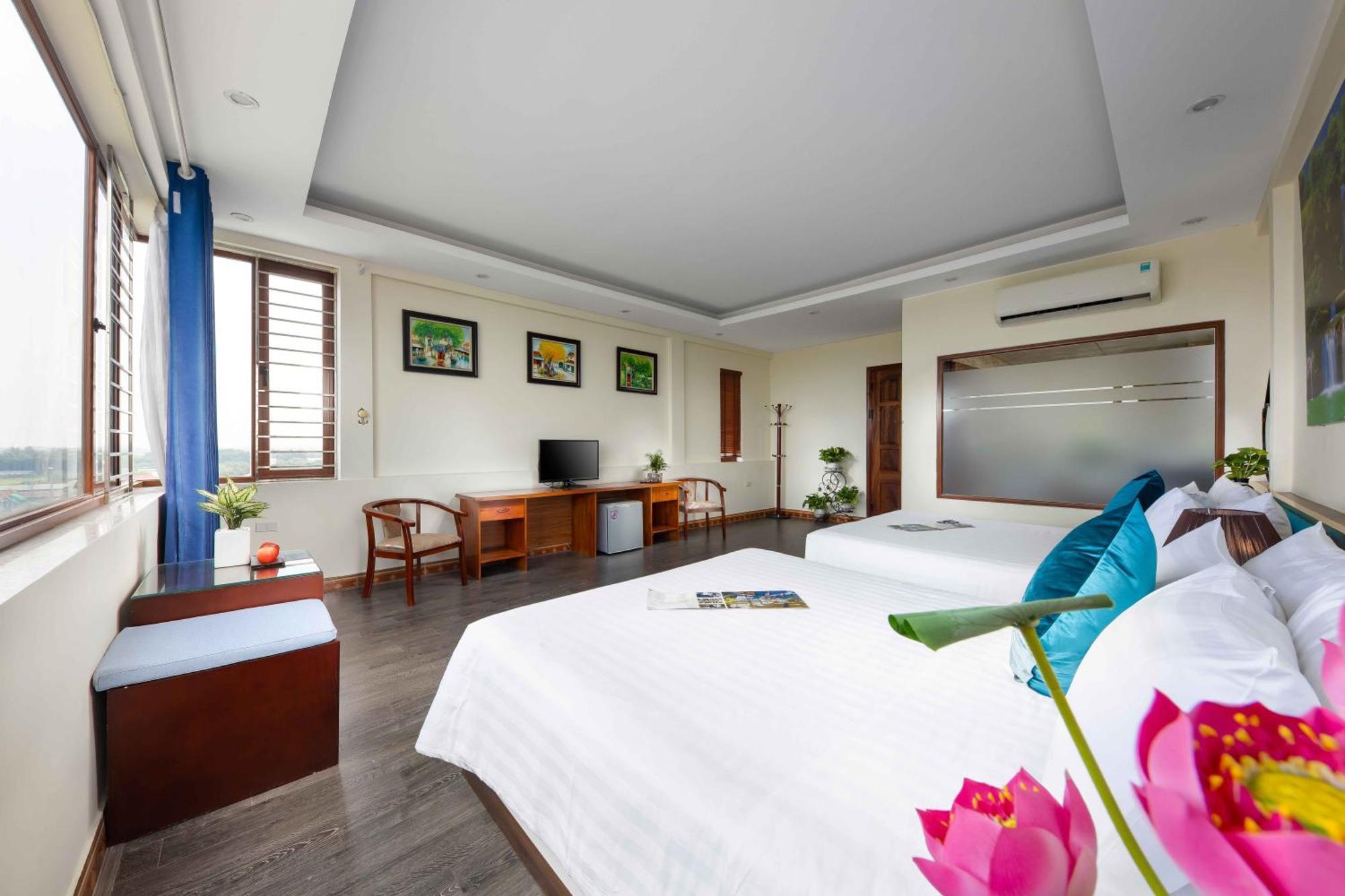 Viet Village Airport Hotel & Restaurants Hanoï Extérieur photo